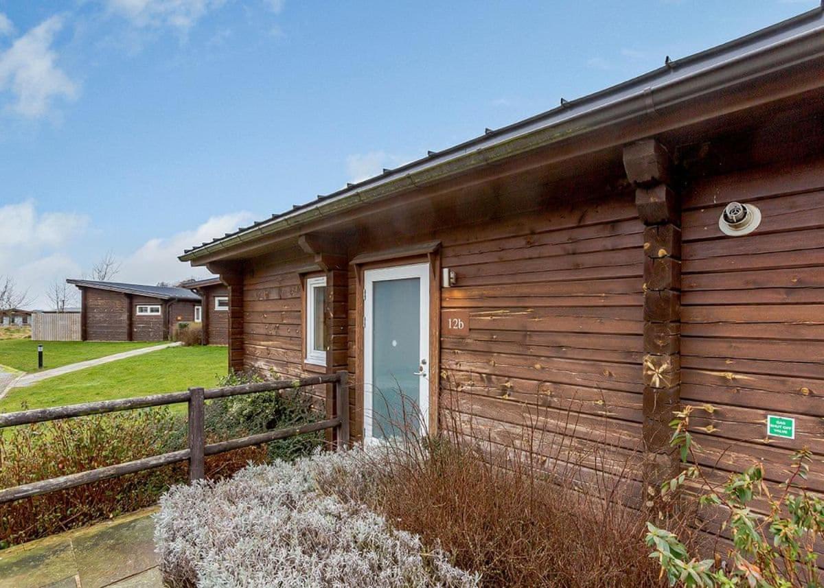 Woodland Lakes Lodges Thirsk Bagian luar foto