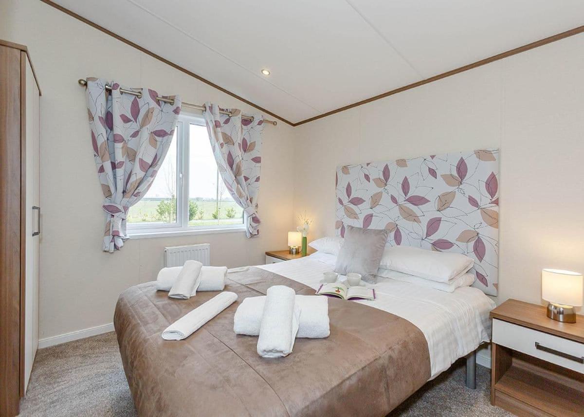 Woodland Lakes Lodges Thirsk Bagian luar foto